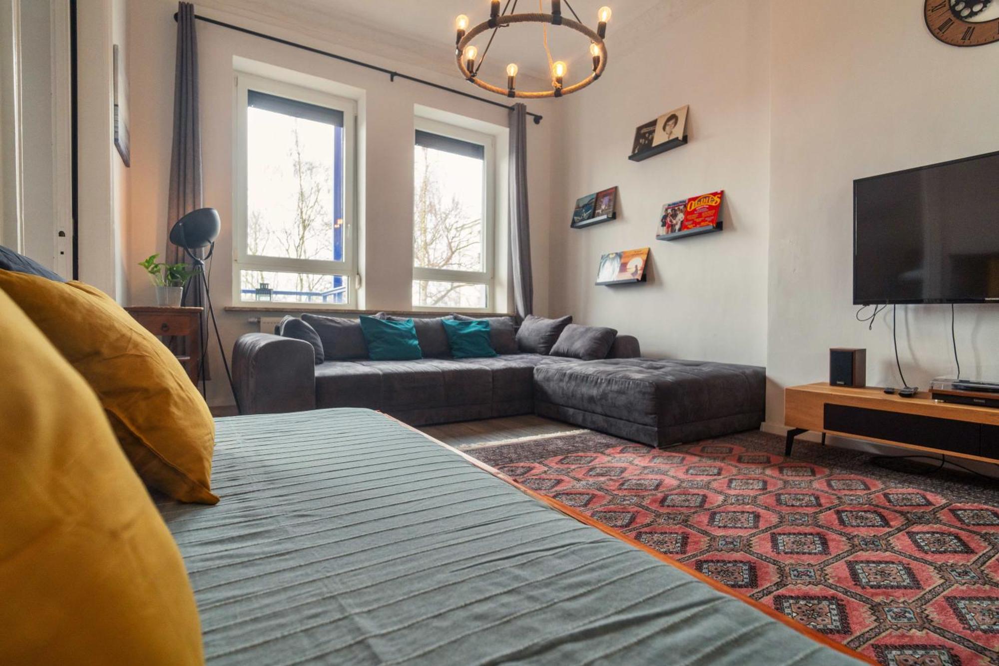 Urban Apartment - Stilvoll & Im Herzen Der Stadt Бремерхавен Екстериор снимка