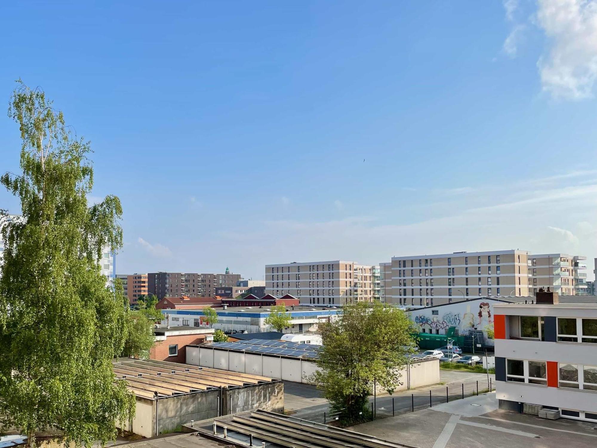 Urban Apartment - Stilvoll & Im Herzen Der Stadt Бремерхавен Екстериор снимка